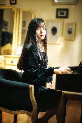 年轻善良的少妇
