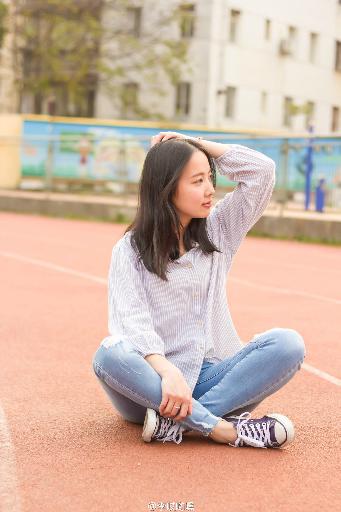 蓝莓在线观看免费高清电视剧